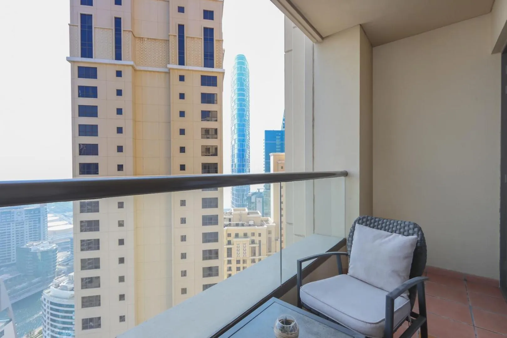 Livbnb- Coastal 2Bhk In Jbr Beach Access Dubai 0*,