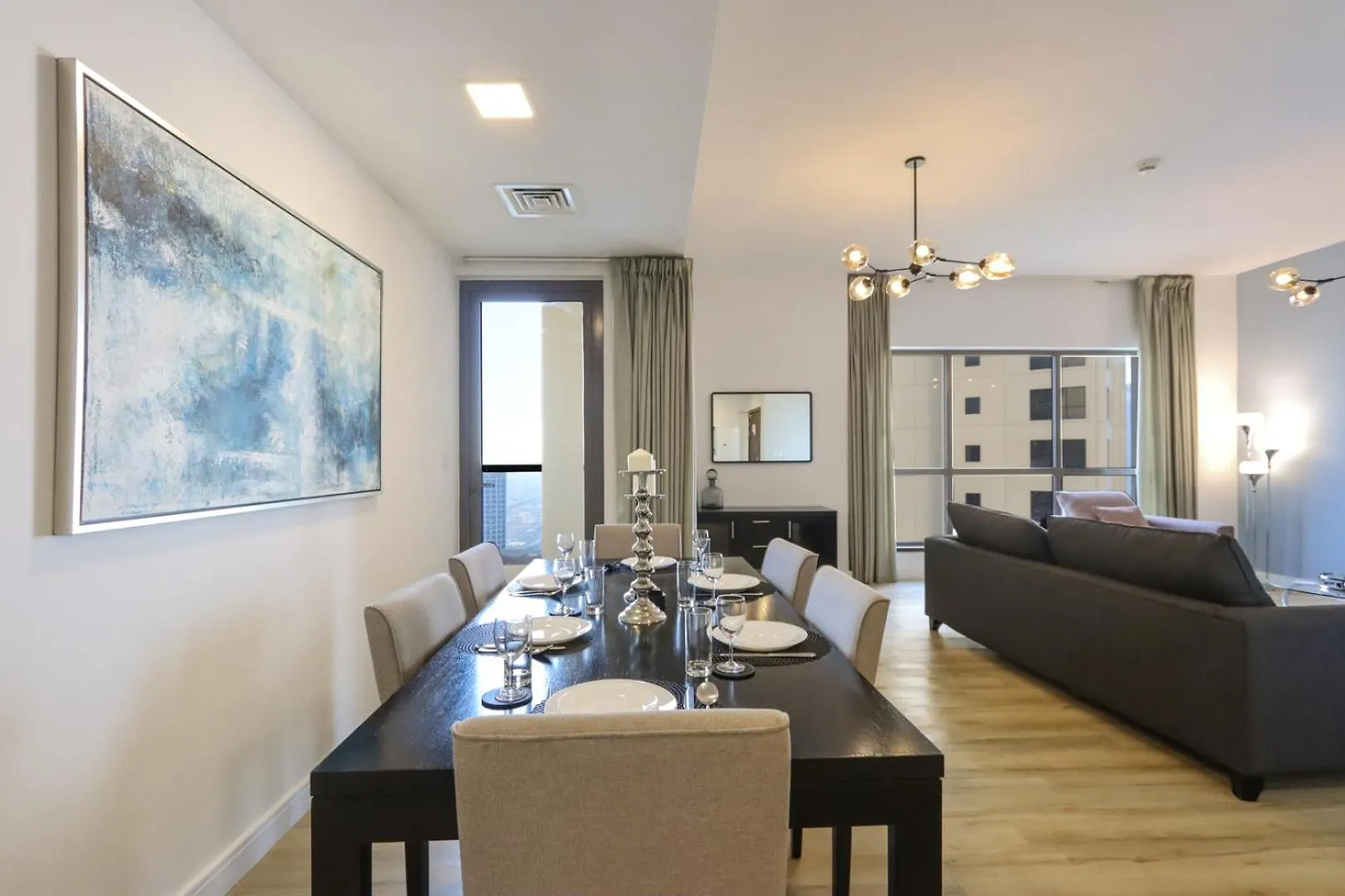 Livbnb- Coastal 2Bhk In Jbr Beach Access Dubai