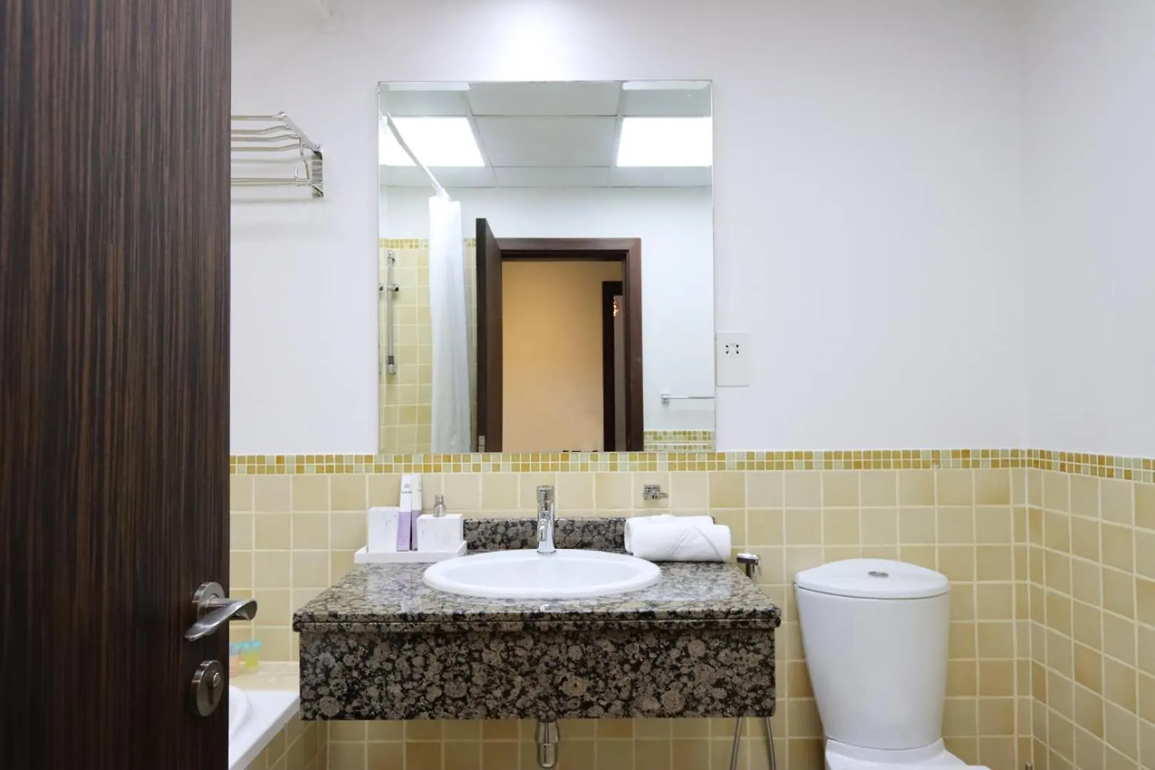 Livbnb- Coastal 2Bhk In Jbr Beach Access Dubai