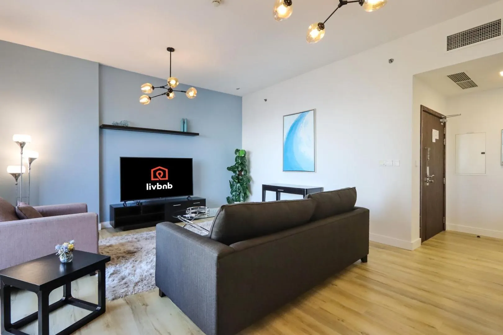 Livbnb- Coastal 2Bhk In Jbr Beach Access Dubai